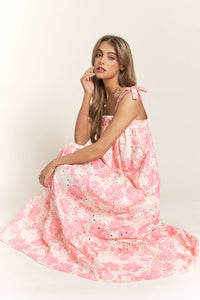 Creamy Rose Floral Maxi Dress