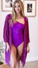 Cargar imagen en el visor de la galería, Orchid Crochet Kimono Cover-Up
