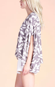 Graphic Daisy Blouson Caftan Top